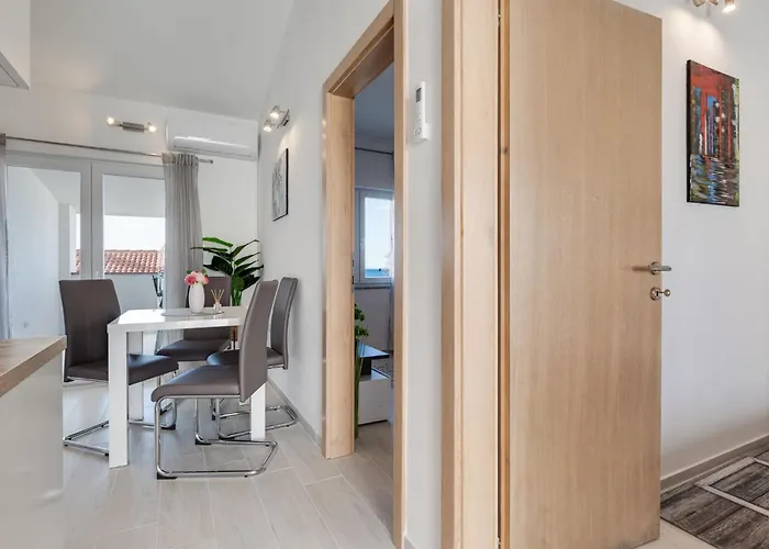 Apartamento Tramonto-2 By Interhome *