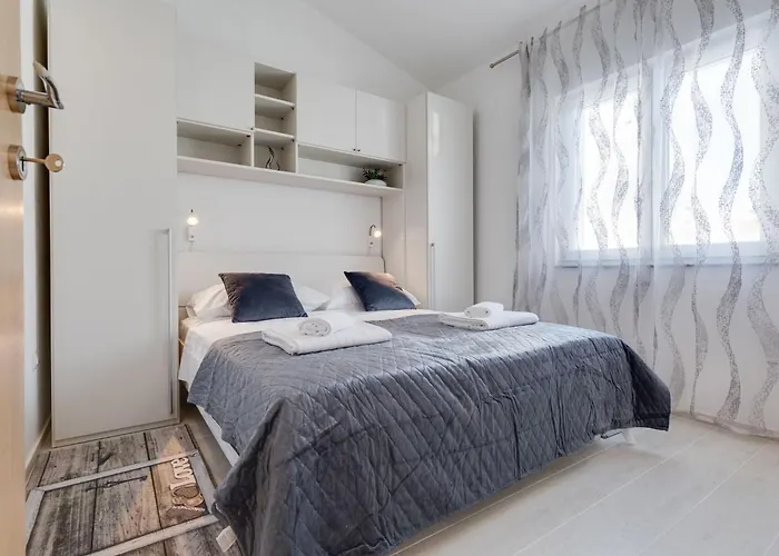 Tramonto-2 By Interhome Appartement *
