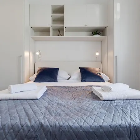 Apartment Tramonto-2 By Interhome *